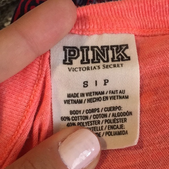 Cute Pink Top with lacy Detail! - Picture 4 of 5